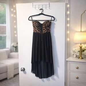 ✨ Chiffon Strapless High-Low Dress with Leopard Bodice Size S